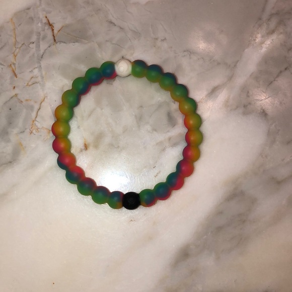 Set of Authentic Lokai Bracelets - Picture 4 of 7